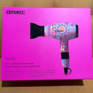 amika CEO hairdryer